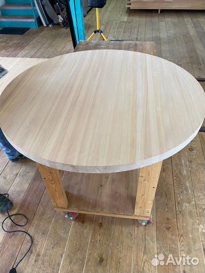 Столешница из дерева круглая лиственница
