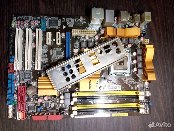 Материнская плата asus P5Q Green