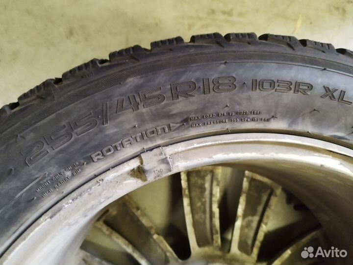 Nokian Tyres Hakkapeliitta R2 255/45 R18 103R