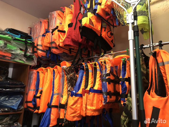 Спасательный жилет