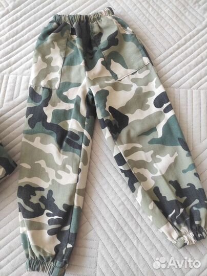 Костюм на мальчика 104-110