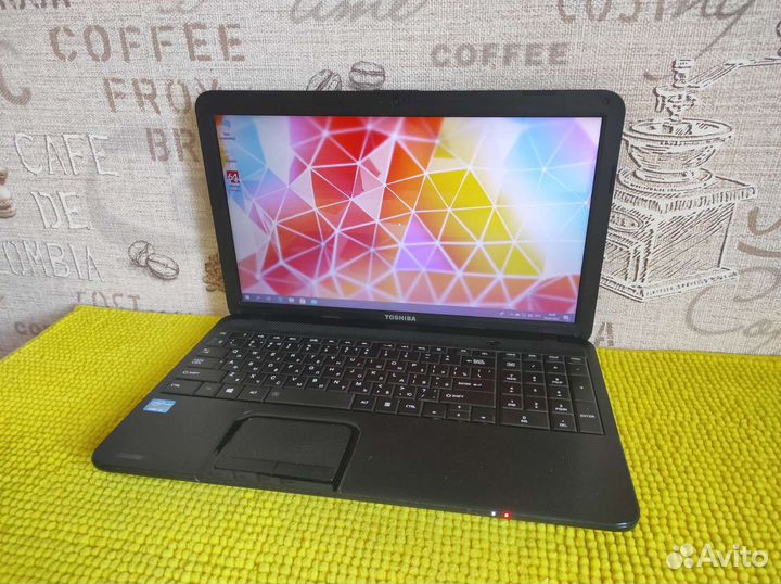 Бодренький ноутбук Toshiba Intel Core i3 + Ram 6Gb