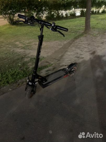 Самокат взрослый электрический
