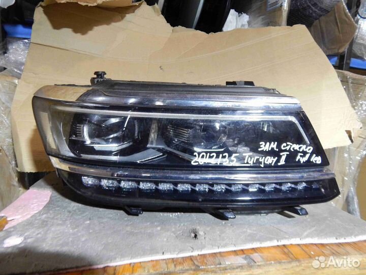 Фара правая Volkswagen Tiguan 2 поколение (2016-20