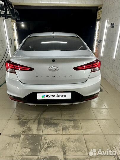 Hyundai Elantra 2.0 AT, 2018, 119 000 км