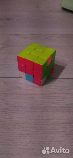 Кубики-рубики: классический, мегаминкс, ромб