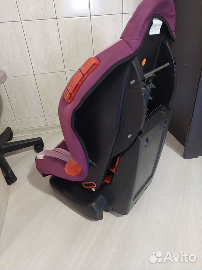 Детское автокресло