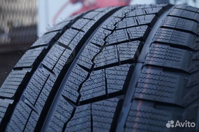 Arivo Winmaster ARW2 215/60 R17 96H