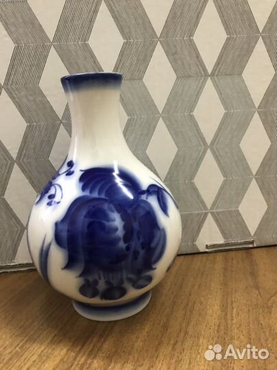 Фарфоровая вазочка гжель СССР