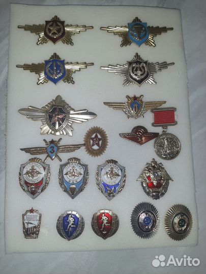 Знак, кокарда