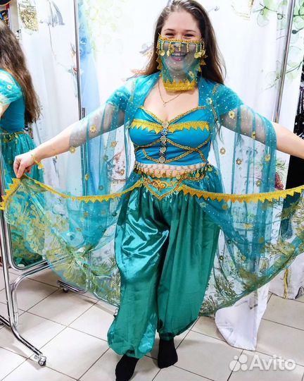 Прокат карнавальных костюмов для взрослых и детей