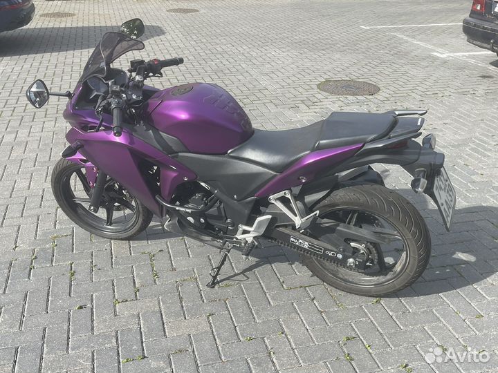 Honda CBR250R