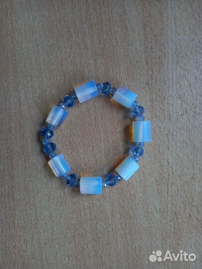 Браслет из лунного камня