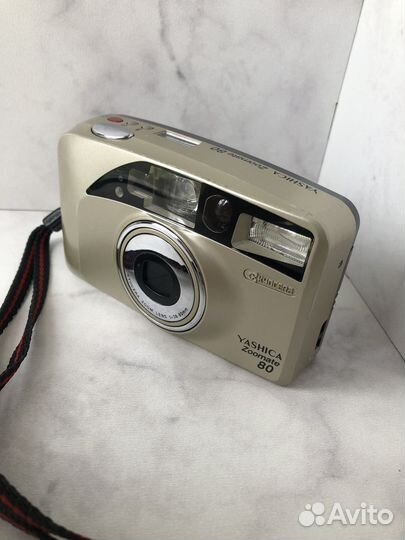 Yashica Zoomate 80