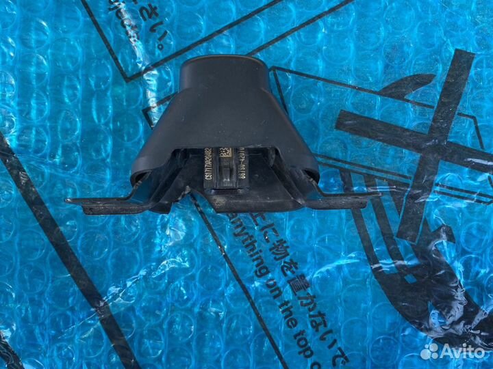 Toyota Rav4 Камера передняя