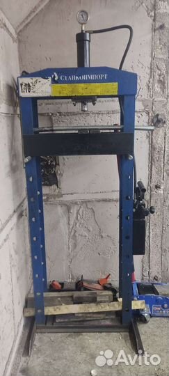 Теплый Гараж на час с тёплыми полами