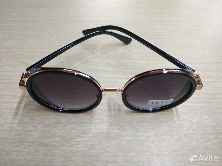 Солнцезащитные очки женские