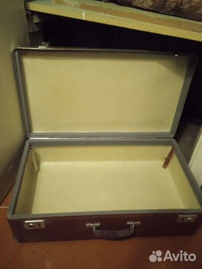 Чемоданы времен СССР