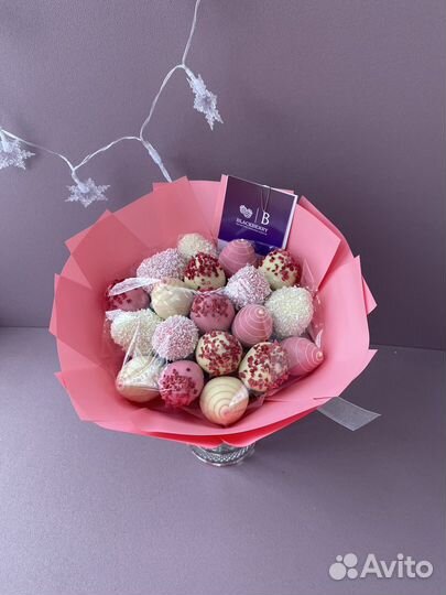 Букеты из клубники в шоколаде