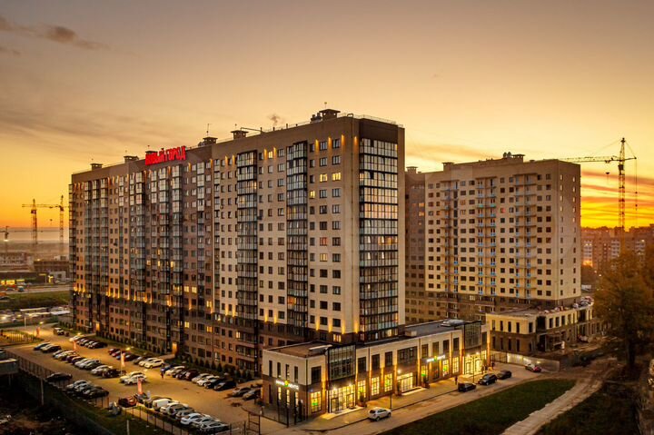 2-к. квартира, 56,8 м², 1/10 эт.