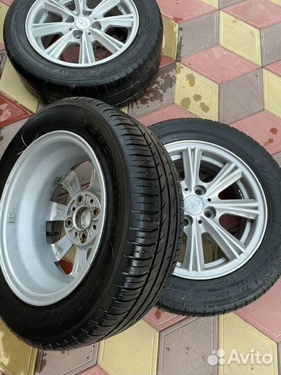 Колеса аттика