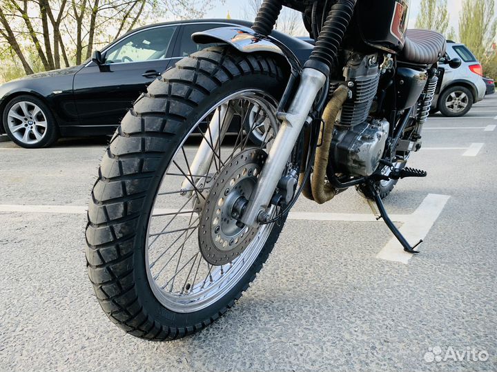 Honda CB 400SS