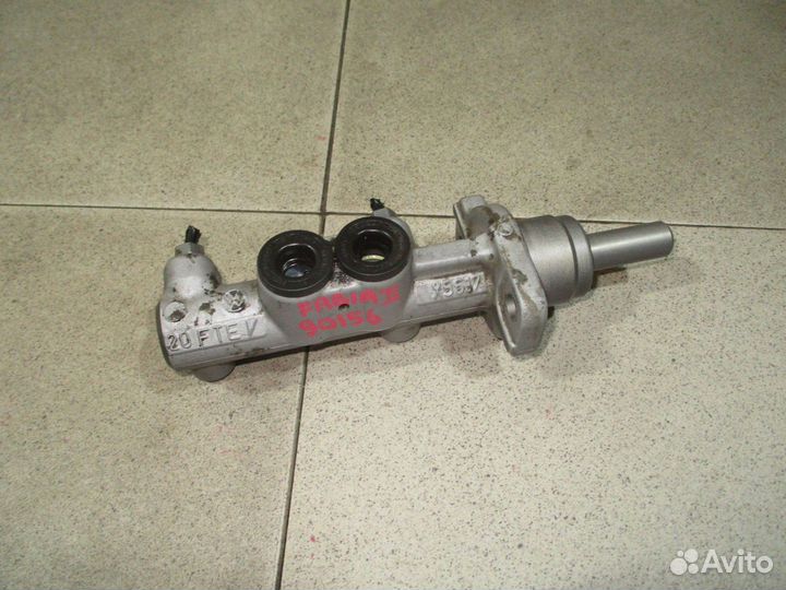 Цилиндр тормозной главный Skoda Fabia 2 (5J)