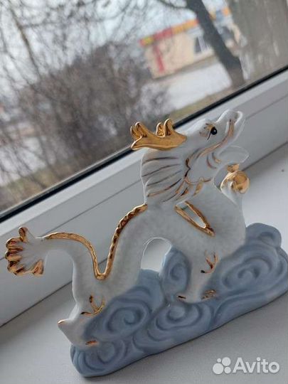 Статуэтка фарфор китайский дракон
