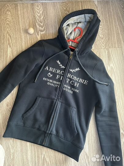 Ambercrombie & fitch толстовка худи