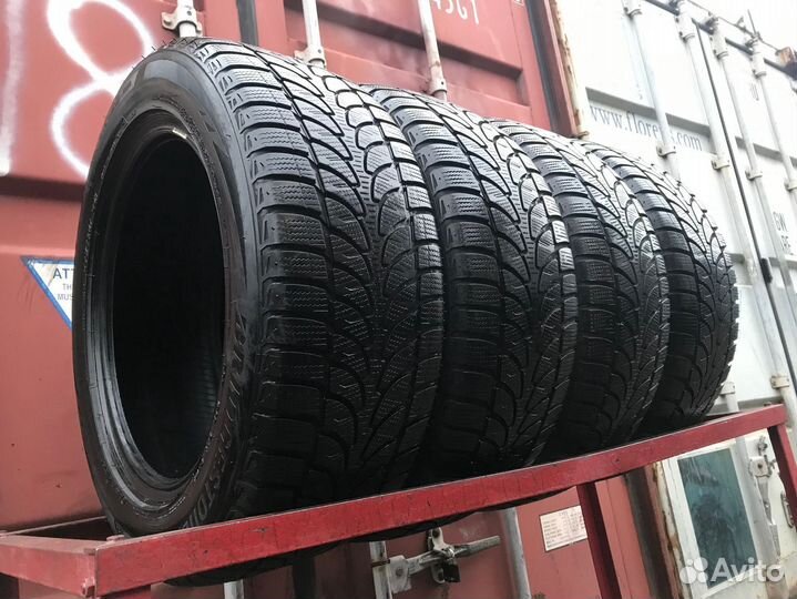 Bridgestone Blizzak LM-80 235/55 R17 100L