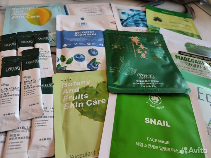 Набор уходовой косметики с косметичкой twinkle