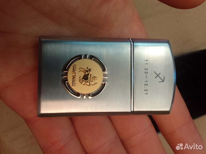 Зажигалка газовая