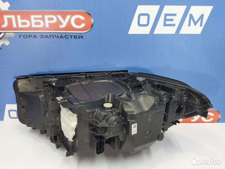 Фара правая BMW G30