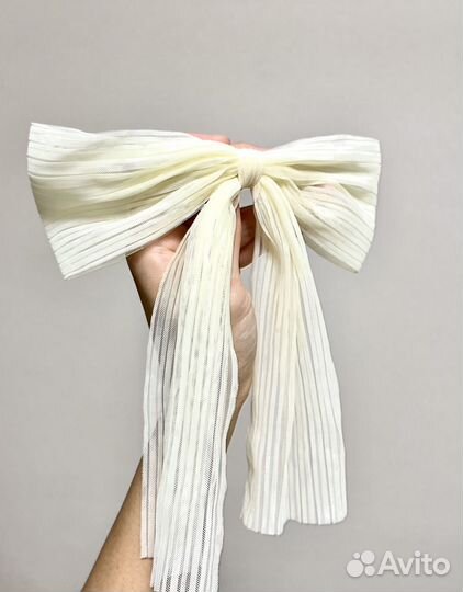 Бант на заколке