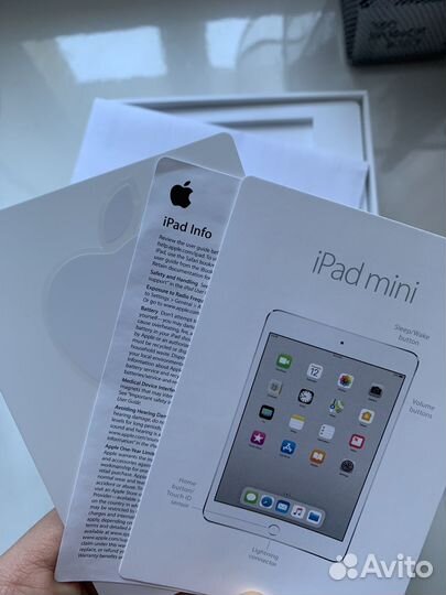 Планшет iPad мини 4 128