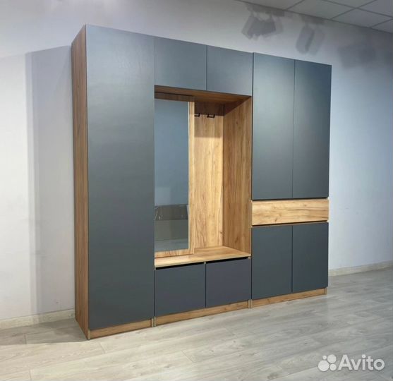 Шкаф роджина с ящиками 1,5м