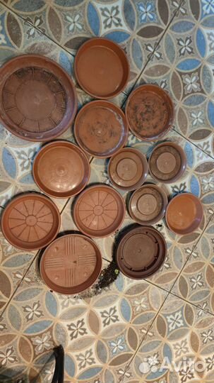 Поддон для цветов