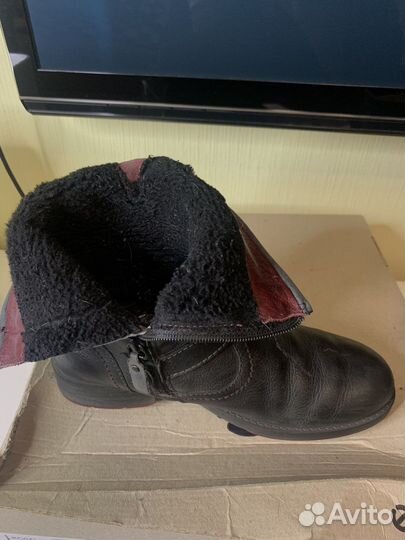 Ecco Полусапожки для девочки 35