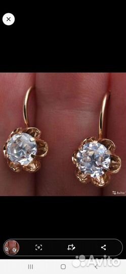 Золотые серьги