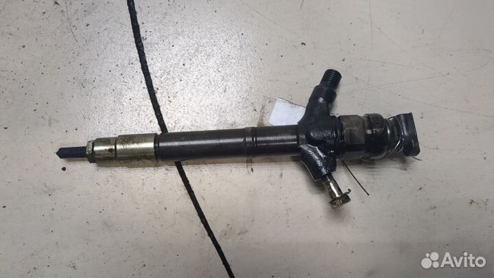 Форсунка топливная Toyota Corolla Verso, 2008