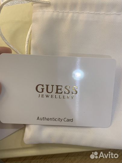 Серьги guess