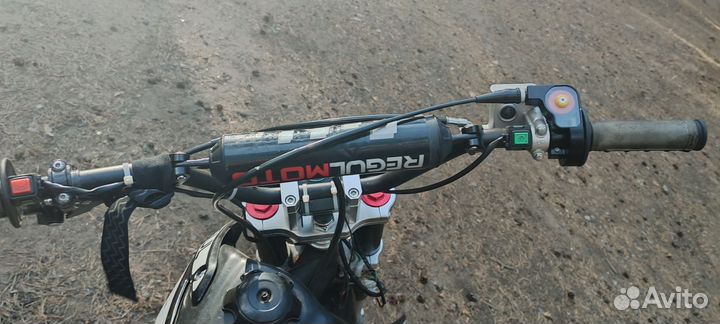 Питбайк Regulmoto Seven Medalist