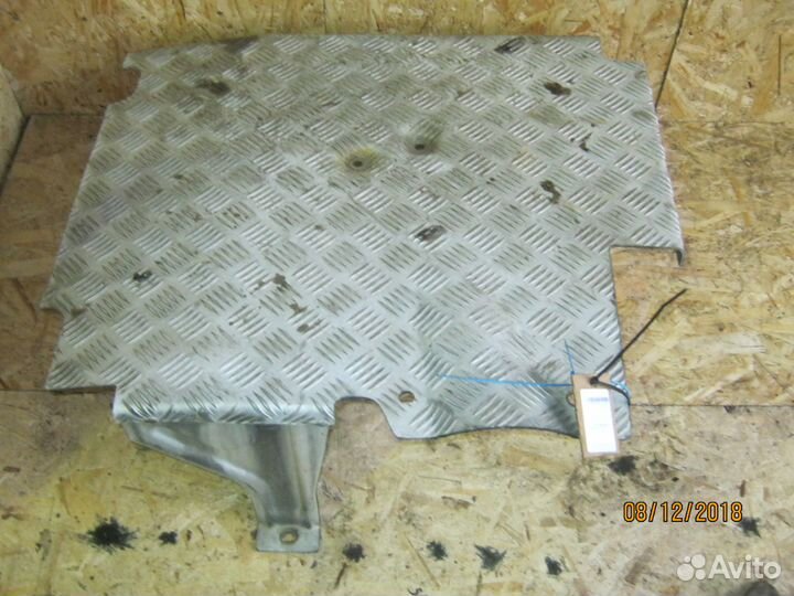 Защита глушителя Scania R480 1902315