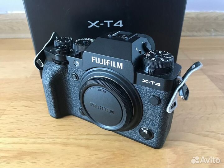 Fujifilm X-T4 body (пробег 21000 кадров)