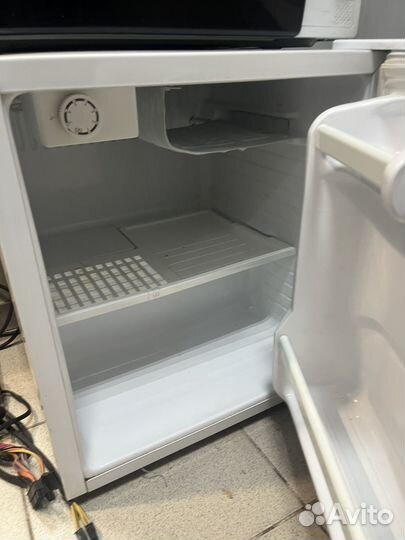 Холодильник маленький