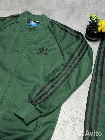 Спортивный костюм Adidas