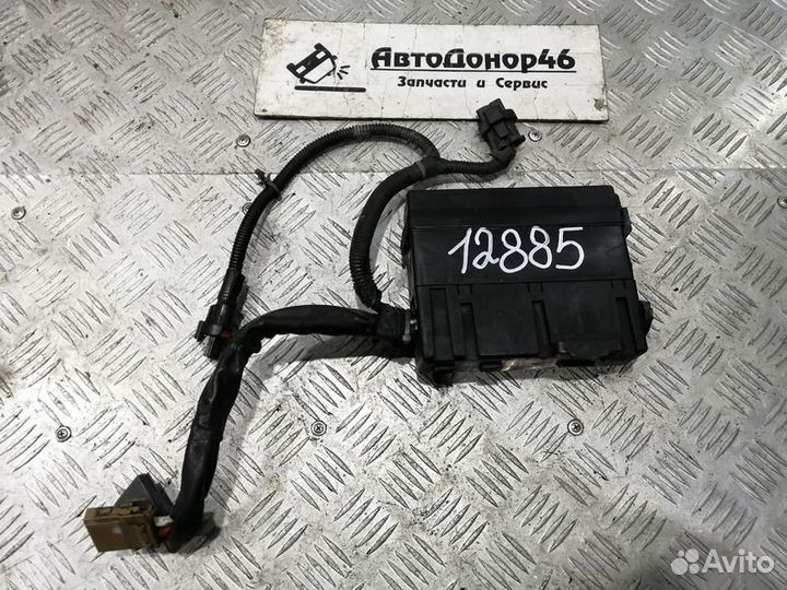 Блок предохранителей подкапотный Nissan Note E11