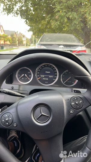 Щиток приборов w204