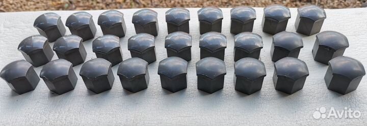 Колпачки колесных болтов VAG 17 мм