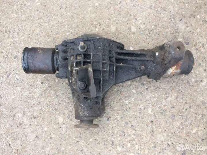 Ваз 2121,21213 нива мост передний